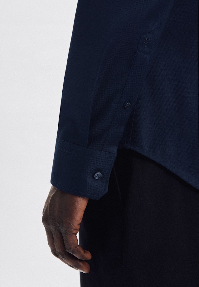 Non-iron Dobby Business shirt in Shaped with Kent-Collar in Dark Blue |  Seidensticker Onlineshop