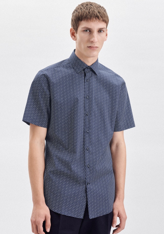 Poplin Short sleeve Business Shirt in Regular with Kent-Collar in Dark Blue |  Seidensticker Onlineshop