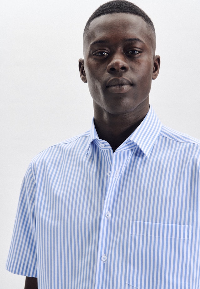 Regular Chemise d'affaires rayures in Bleu Clair |  Seidensticker Onlineshop