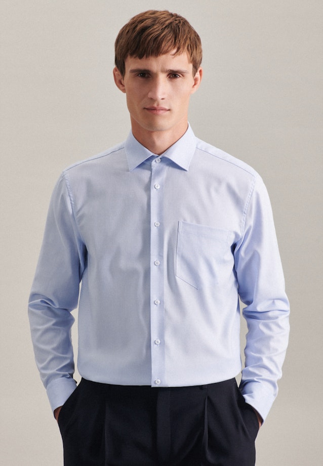 Non-iron Structure Business Shirt in Regular with Kent-Collar in Light Blue |  Seidensticker Onlineshop