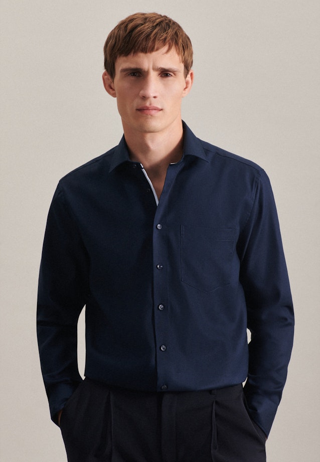 Non-iron Dobby Business shirt in Regular with Kent-Collar in Dark Blue |  Seidensticker Onlineshop