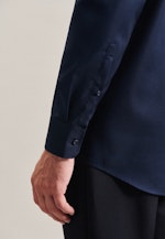 Non-iron Dobby Business shirt in Regular with Kent-Collar in Dark Blue |  Seidensticker Onlineshop