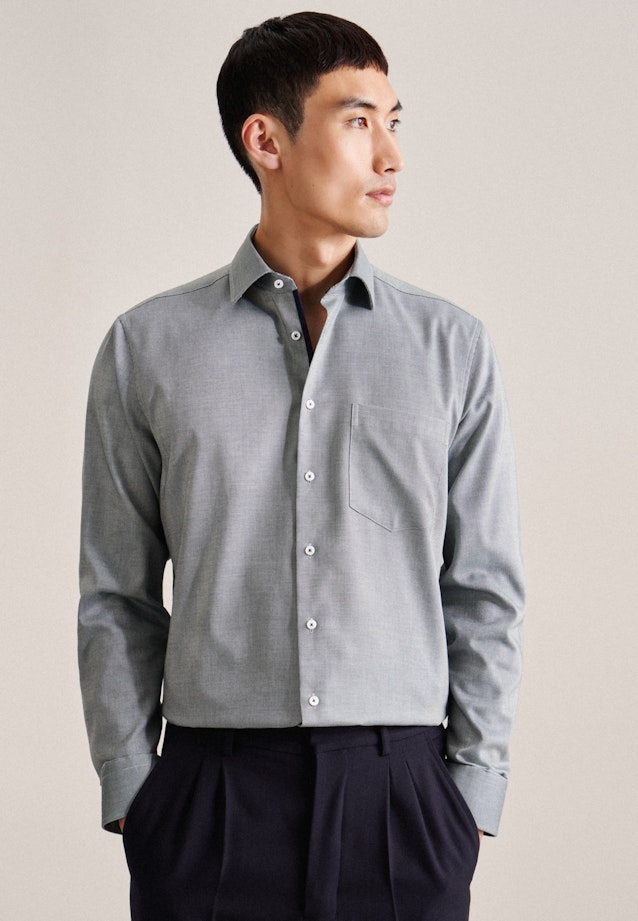 Non-iron Structure Business Shirt in Regular with Kent-Collar in Green |  Seidensticker Onlineshop