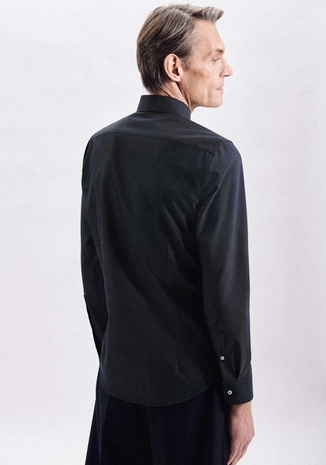 Non-iron Dobby Business Shirt in Slim with Kent-Collar in Dark Blue | Seidensticker Onlineshop