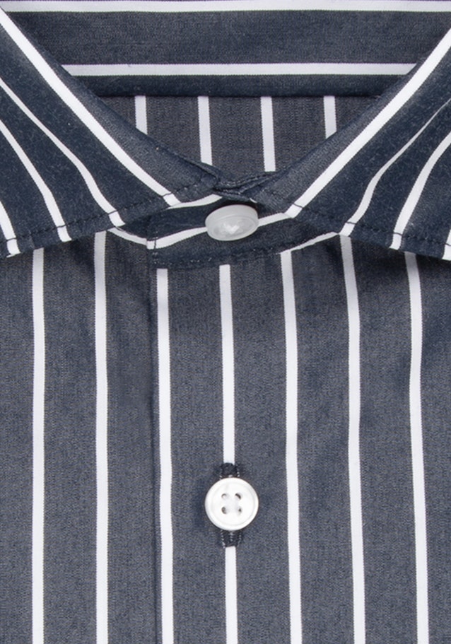 Bügelleichtes Popeline Business Hemd in Slim mit Kentkragen in Dunkelblau |  Seidensticker Onlineshop