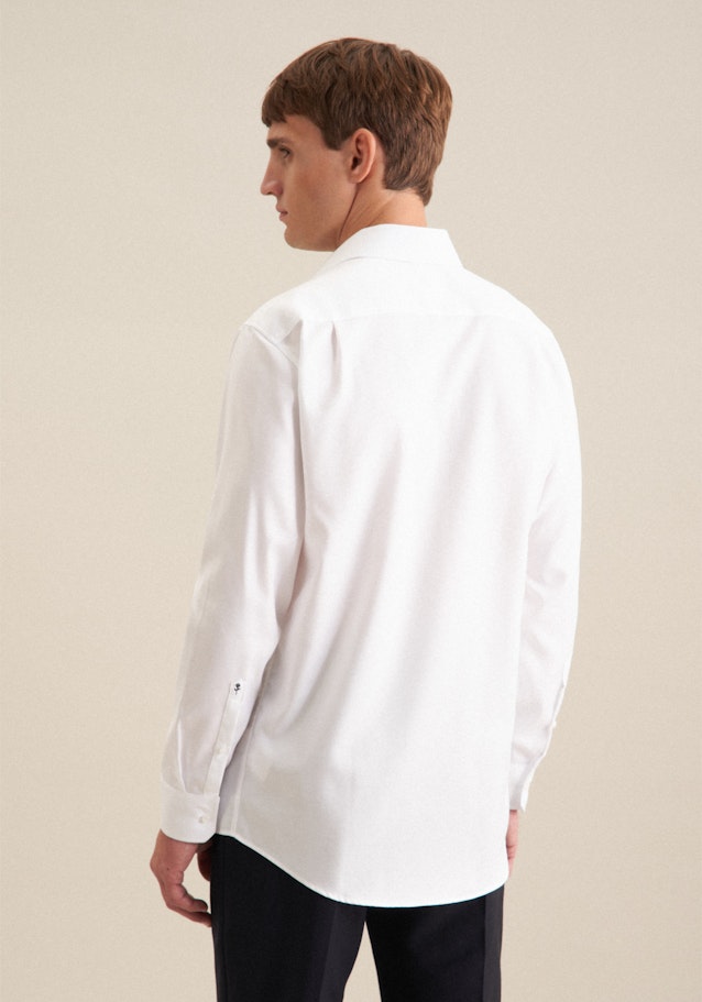 Bügelleichtes Twill Business Hemd in Regular mit Kentkragen in Weiß | Seidensticker Onlineshop