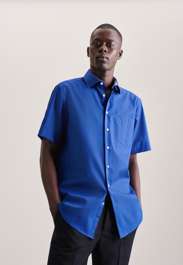 Non-iron Poplin Short sleeve Business Shirt in Regular with Kent-Collar in Medium Blue |  Seidensticker Onlineshop