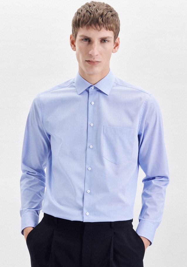 Non-iron Chambray Business Shirt in Regular with Kent-Collar in Light Blue | Seidensticker Onlineshop