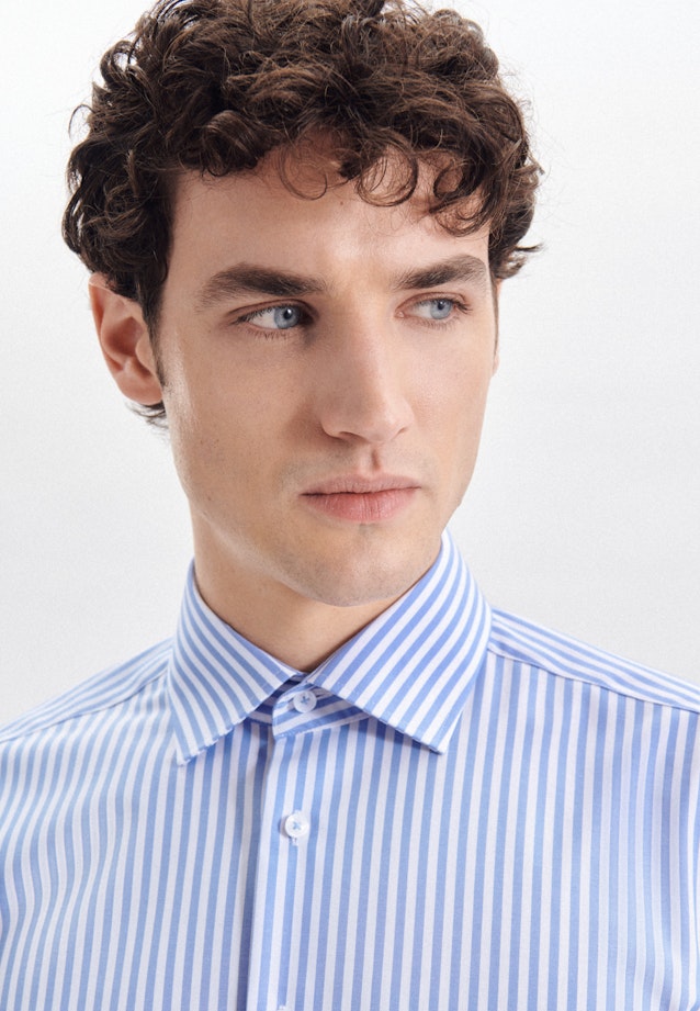 Regular Chemise d'affaires rayures in Bleu Clair |  Seidensticker Onlineshop
