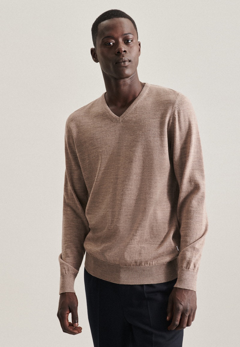 V-Neck Pullover