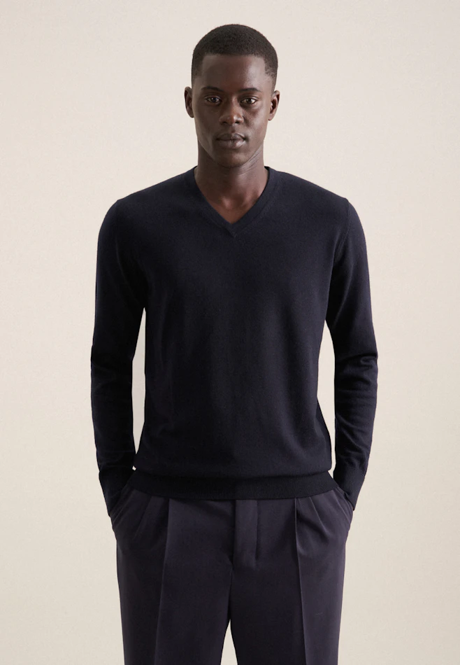 Regular Pull-over Uni dans Bleu Foncé | Boutique en ligne Seidensticker