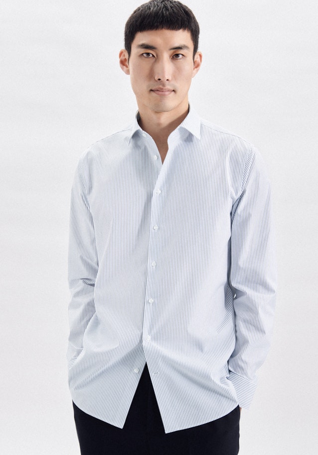 Easy-iron Poplin Business Shirt in Shaped with Kent-Collar in Dark Blue | Seidensticker Onlineshop