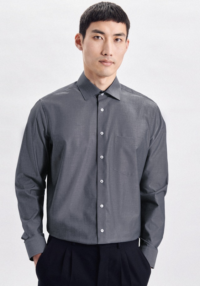 Non-iron Chambray Business Shirt in Regular with Kent-Collar in Dark Blue | Seidensticker Onlineshop