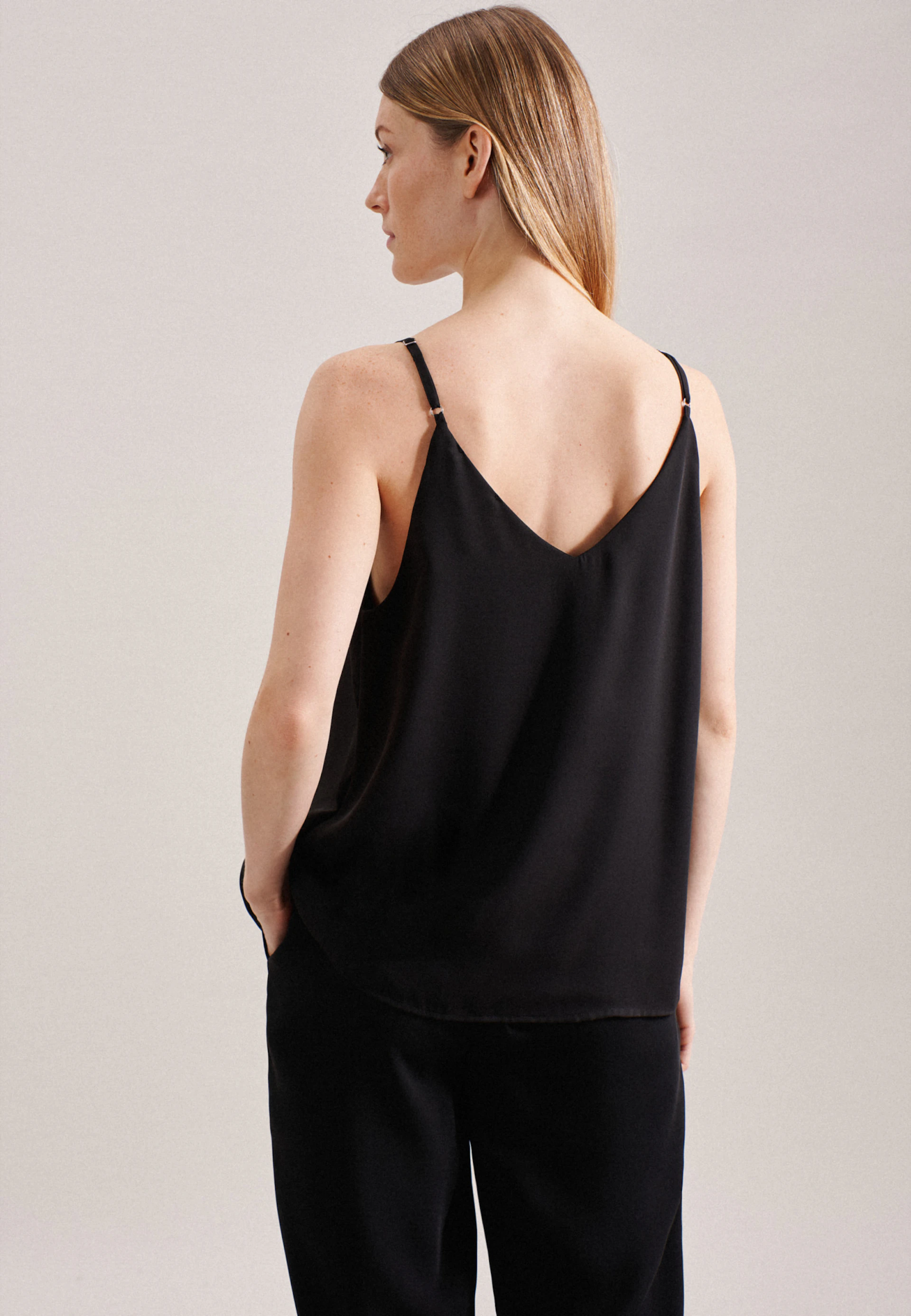 Women V-Neck Top black | Seidensticker