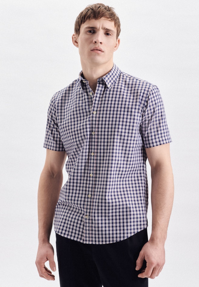 Twill Short sleeve Casual Shirt in Regular with Button-Down-Collar in Medium Blue | Seidensticker online shop