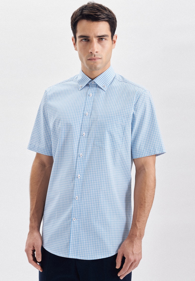 Bügelfreies Popeline Kurzarm Business Hemd in Regular mit Button-Down-Kragen