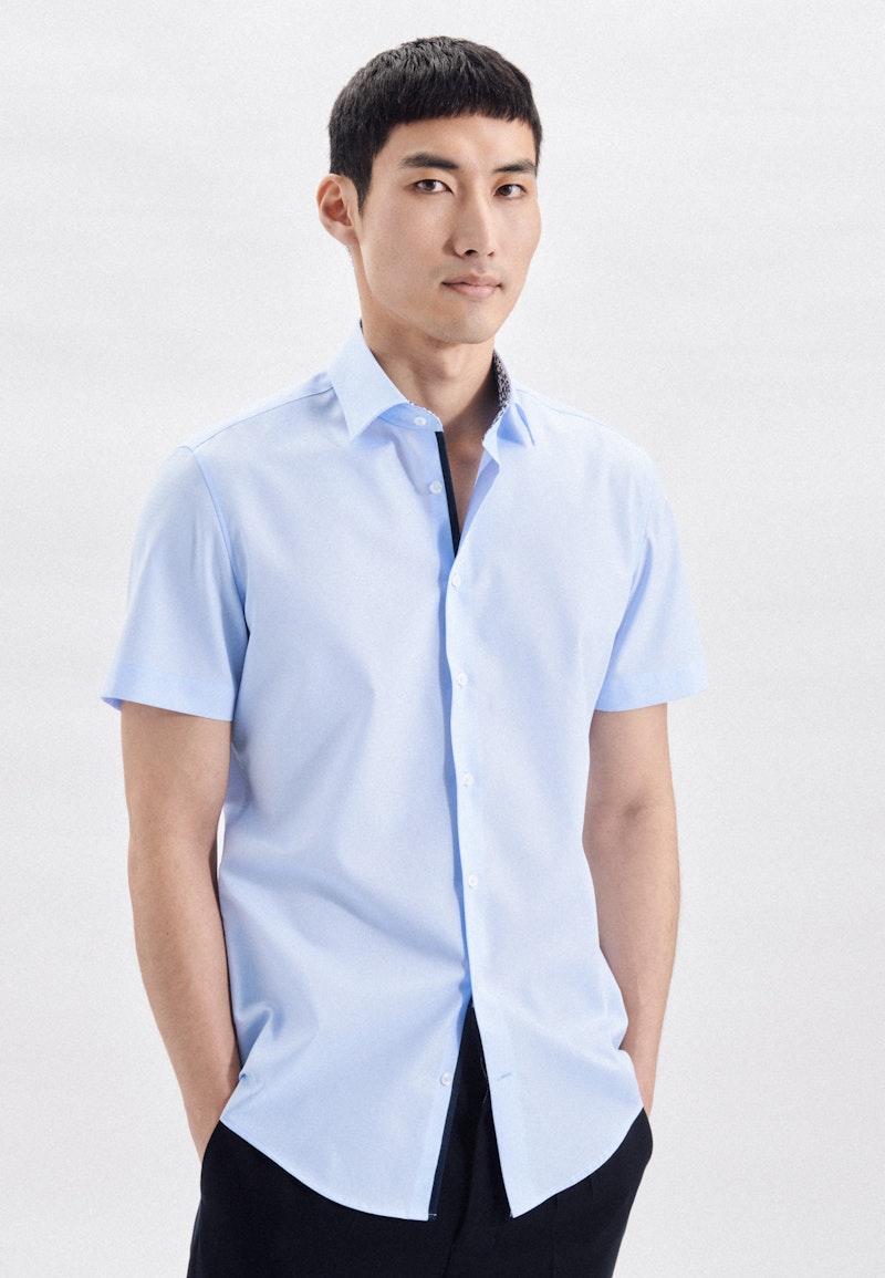 Non-iron Poplin Short sleeve Business Shirt in Shaped with Kent-Collar