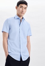 Shaped Chemise d'affaires Uni in Bleu Moyen |  Seidensticker Onlineshop