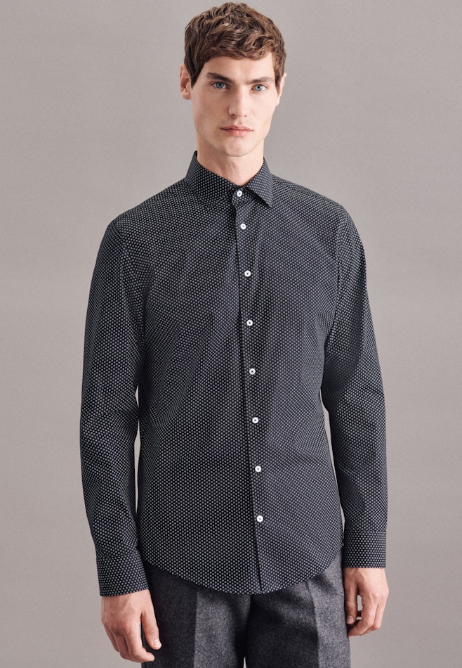 Business Shirt in X-Slim with Kent-Collar in Black | Seidensticker online shop