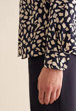 Hemdbluse mit Kräuseldetails aus Viskose regular fit in Dunkelblau |  Seidensticker Onlineshop