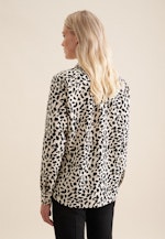 Shirt blouse with ruffled details made of viscose regular fit in Ecru |  Seidensticker Onlineshop