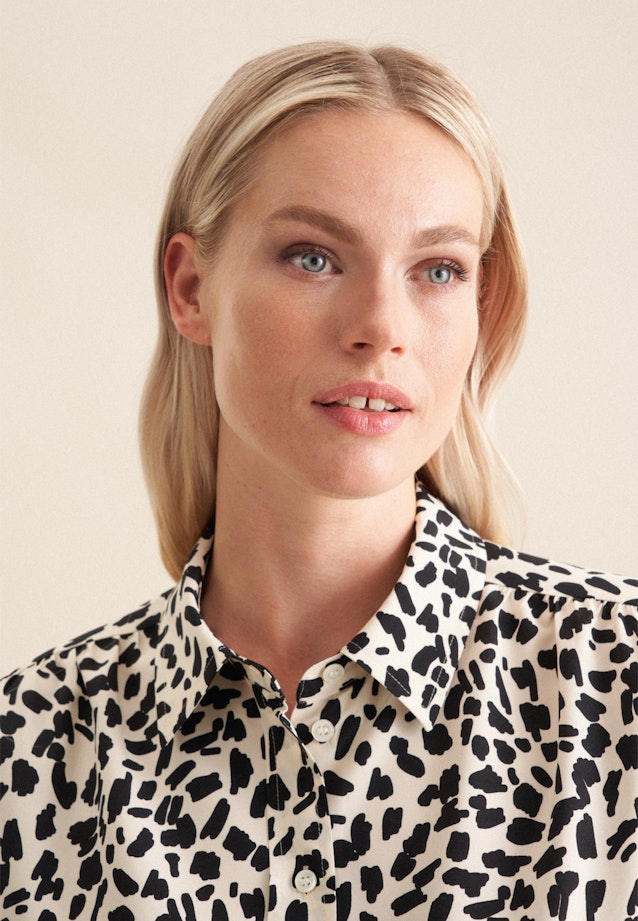 Shirt blouse with ruffled details made of viscose regular fit in Ecru |  Seidensticker Onlineshop