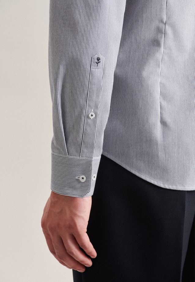 Slim Business Hemd Streifen in Dunkelblau |  Seidensticker Onlineshop