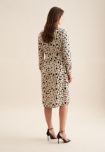 Shirtkleid mit Taillengürtel aus Viskose in Schwarz |  Seidensticker Onlineshop