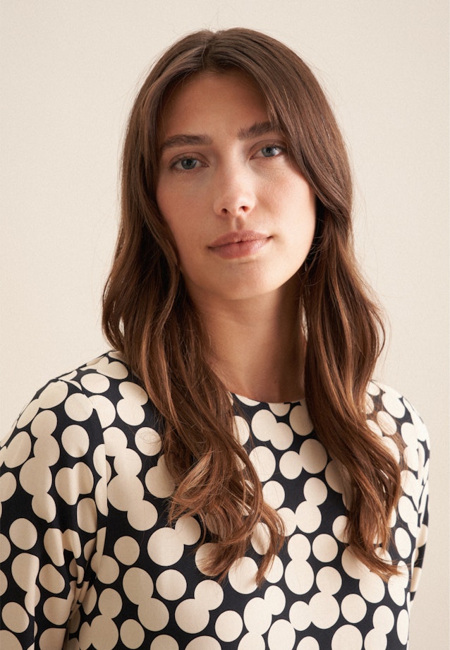 Shirtkleid mit Taillengürtel aus Viskose in Schwarz |  Seidensticker Onlineshop