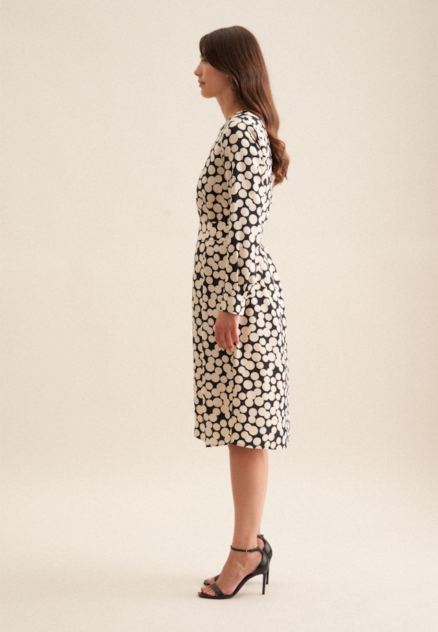 Shirtkleid mit Taillengürtel aus Viskose in Schwarz |  Seidensticker Onlineshop