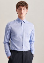 Shaped Chemise d'affaires Uni in Bleu Clair |  Seidensticker Onlineshop