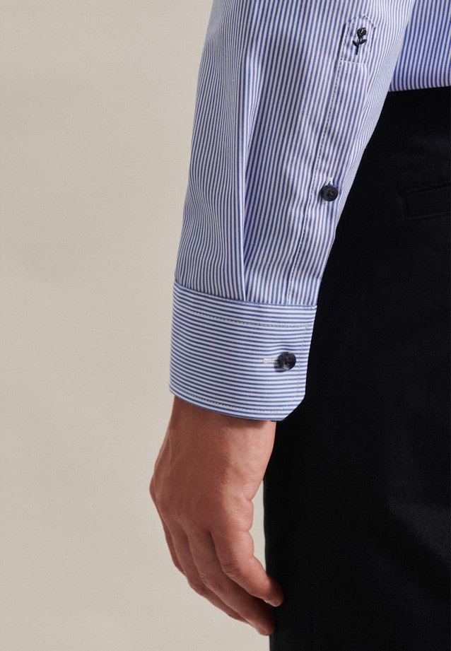Regular Chemise d'affaires rayures in Bleu Moyen |  Seidensticker Onlineshop