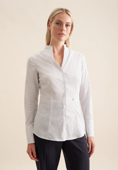 Kelchkragenbluse mit Stretchanteil slim fit in Weiß |  Seidensticker Onlineshop
