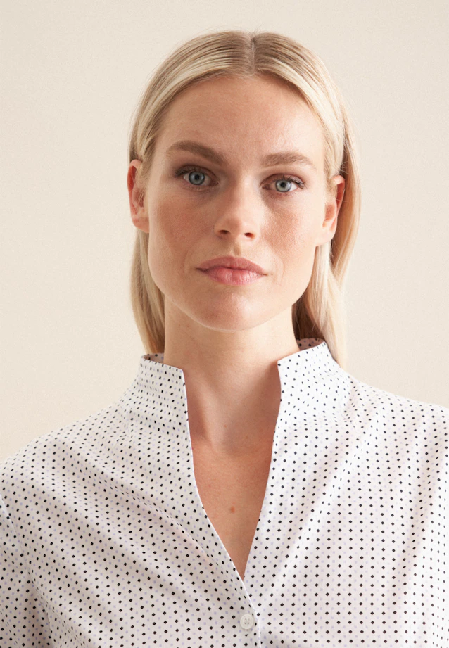 Goblet collar blouse with stretch slim fit in White |  Seidensticker Onlineshop