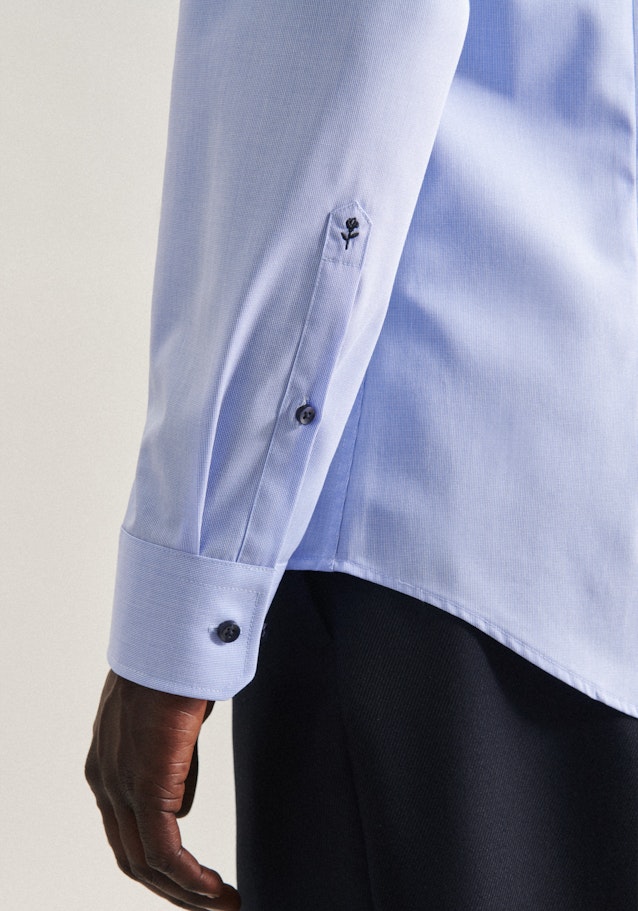 Non-iron Structure Business Shirt in Slim with Kent-Collar in Light Blue |  Seidensticker Onlineshop
