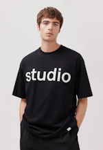 Oversized T-Shirt mit Studio Logo in Schwarz |  Seidensticker Onlineshop