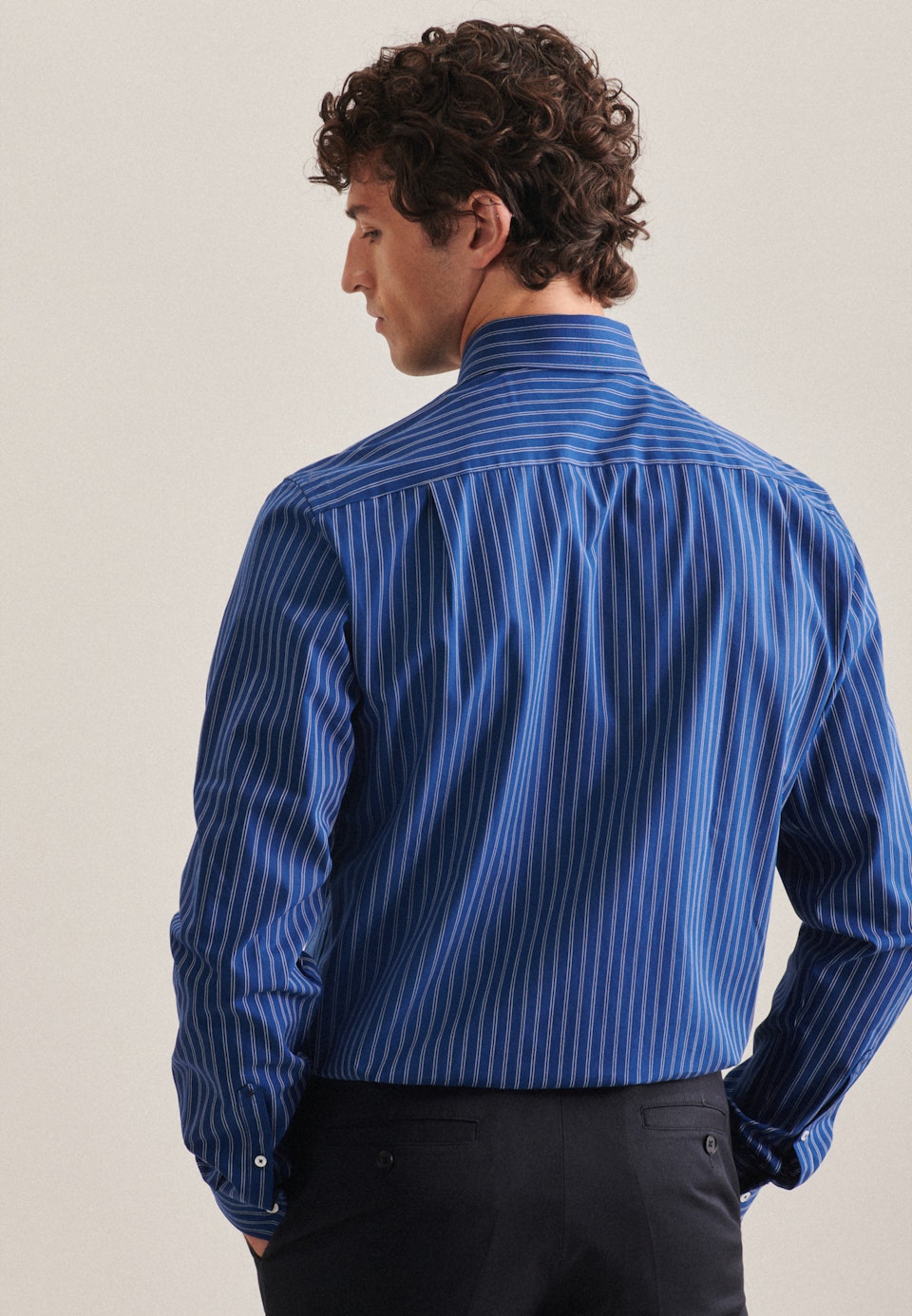Popeline Business Hemd in Regular mit Kentkragen und extra langem Arm in Mittelblau | Seidensticker Onlineshop