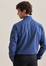 Regular Chemise d'affaires rayures in Bleu Moyen |  Seidensticker Onlineshop