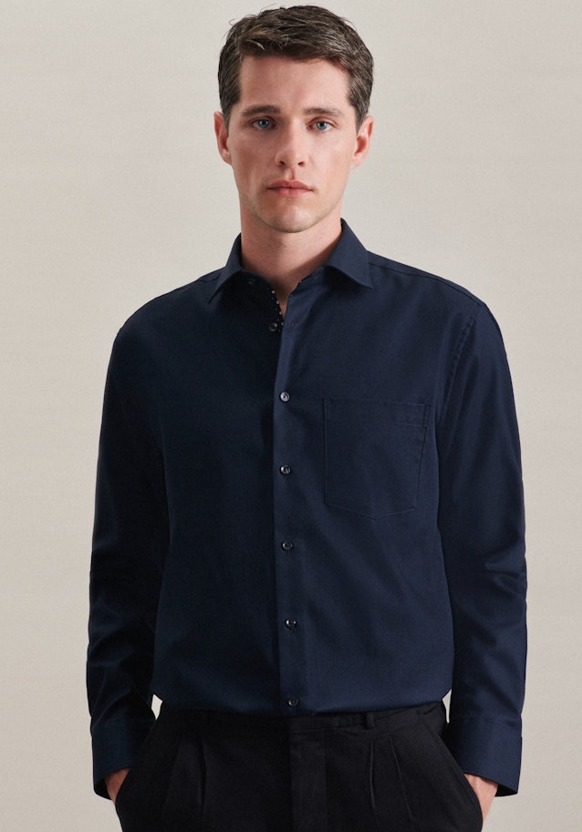 Non-iron Twill Business Shirt in Regular with Kent-Collar in Dark Blue | Seidensticker Onlineshop