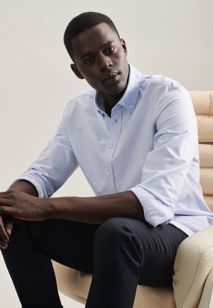 Herren Oxford Business Hemd in Slim mit Button-Down-Kragen hellblau |  Seidensticker