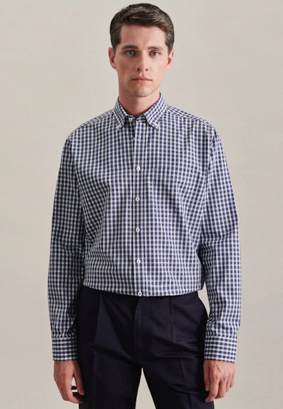 Regular Chemise d'affaires carreaux in Bleu Foncé |  Seidensticker Onlineshop