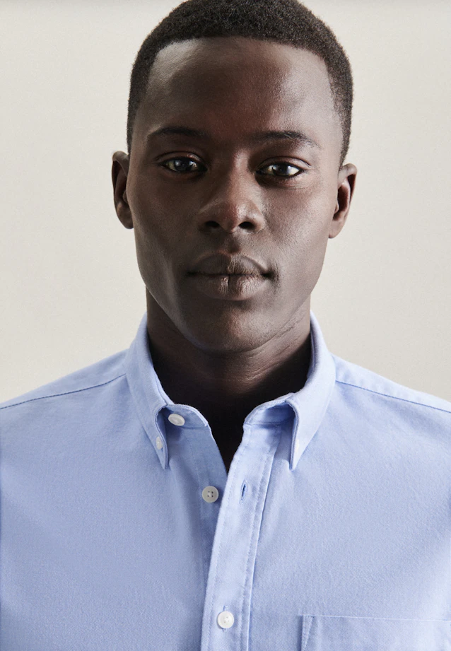 Regular Chemise décontractée Uni in Bleu Clair |  Seidensticker Onlineshop