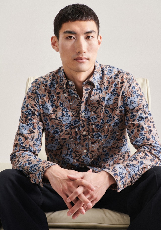 Business Shirt in Shaped with Button-Down-Collar in Brown | Seidensticker Onlineshop