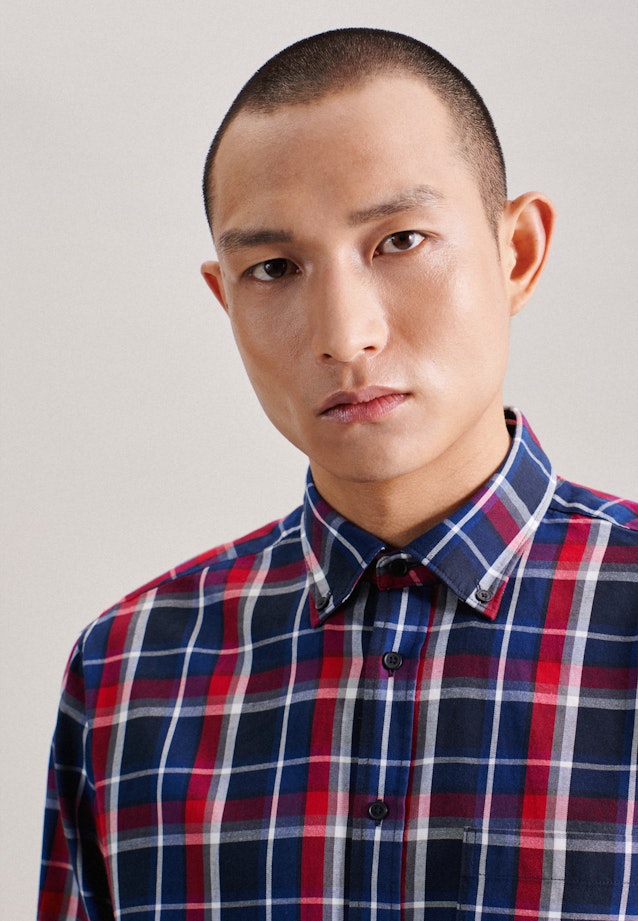 Regular Chemise d'affaires carreaux in Bleu Foncé |  Seidensticker Onlineshop