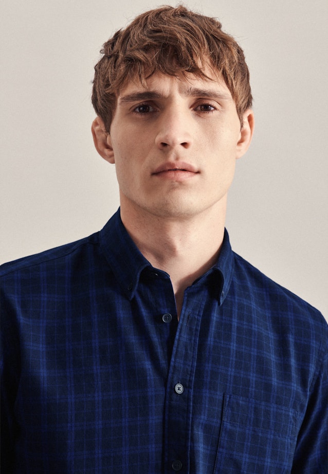 Regular Chemise décontractée carreaux in Bleu Foncé |  Seidensticker Onlineshop