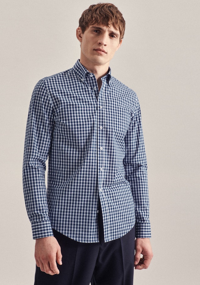 Non-iron Poplin Business Shirt in Slim with Button-Down-Collar in Dark Blue | Seidensticker Onlineshop
