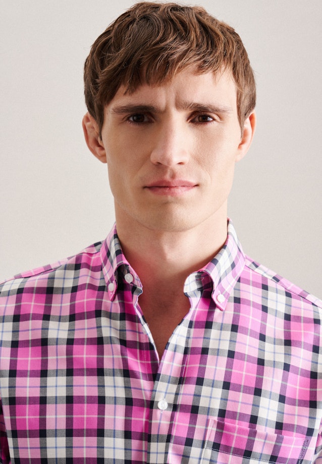 Non-iron Twill Short Arm Business Shirt in Regular with Button-Down-Collar in Pink |  Seidensticker Onlineshop