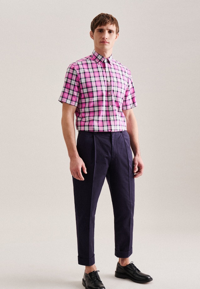 Non-iron Twill korte arm Business overhemd in Regular with Button-Down-Kraag in Roze/Pink |  Seidensticker Onlineshop