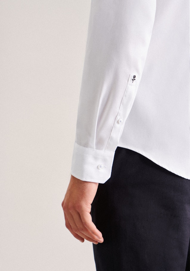 Bügelfreies Oxford Business Hemd in Slim mit Kentkragen in Weiß |  Seidensticker Onlineshop
