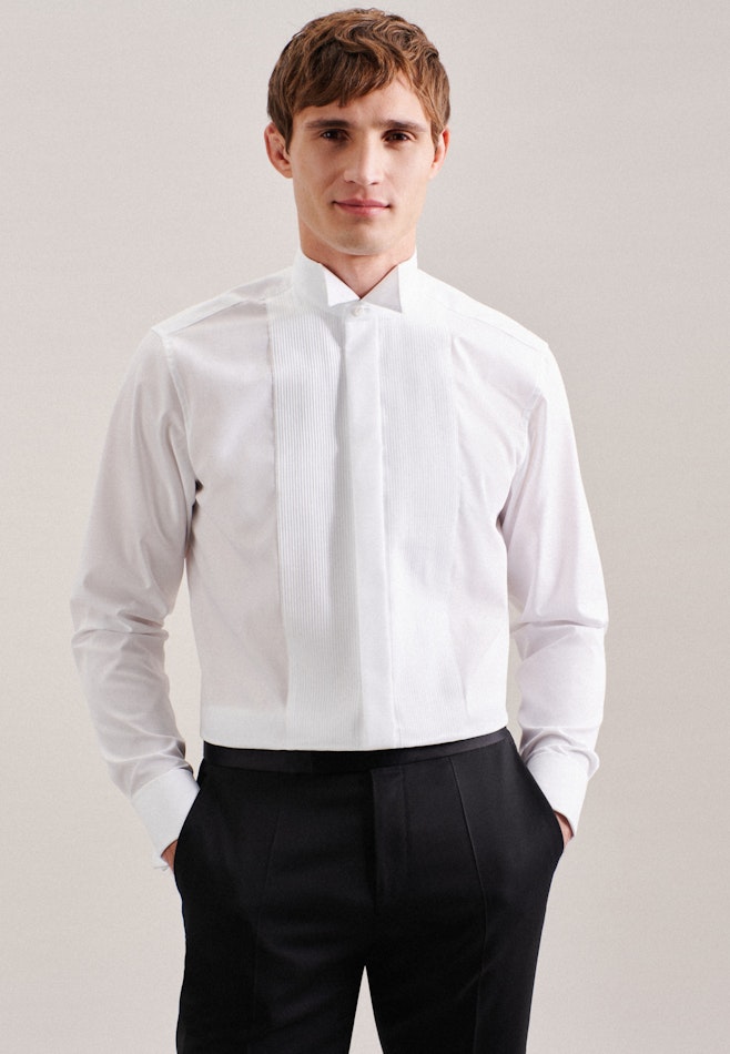 Non-iron Poplin Gala Shirt in Regular with Wing Collar in White | Seidensticker online shop